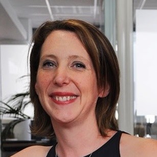 Marine Elek, Responsable e-commerce et Transformation Digitale chez Rostaing