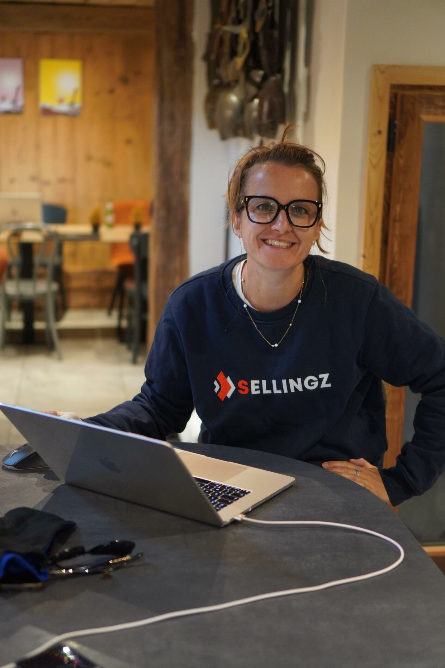 Stéphanie, consultante senior chez Sellingz